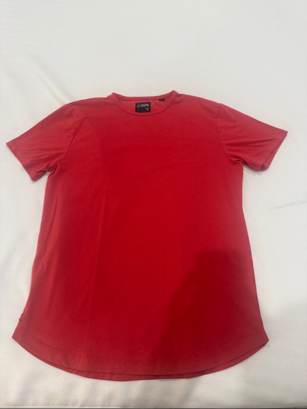 Cuts Clothing Men’s Red Short Sleeve Tee Curved Hem